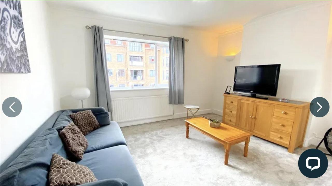 4 Bedroom Property Which Sleeps 8 Very Close To The Harry Potter Studio And Watford Junction Exteriör bild